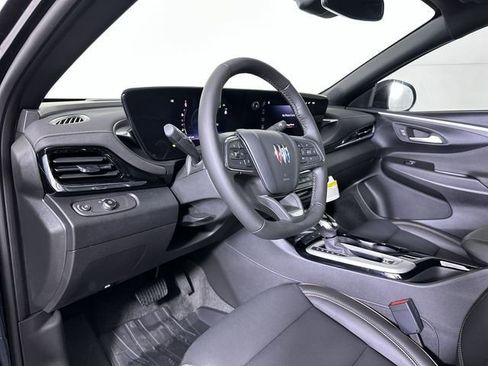 New 2026 Buick Envista Sport Touring FWD image 10