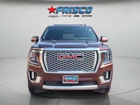 Used 2023 GMC Yukon XL Denali w/ Denali Reserve Package RWD image 2
