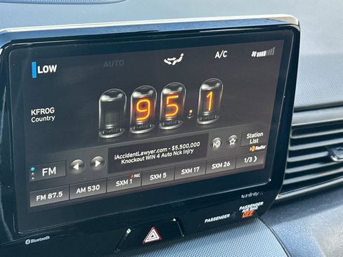 Used 2022 Hyundai Veloster N image 17