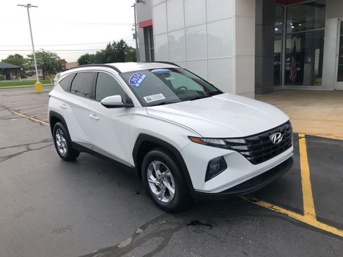 Certified 2024 Hyundai Tucson SEL AWD/4WD image 3