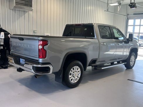 Used 2024 Chevrolet Silverado 2500 LTZ w/ LTZ Plus Package AWD/4WD image 3