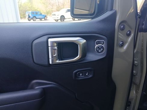 New 2026 Jeep Gladiator Willys image 23