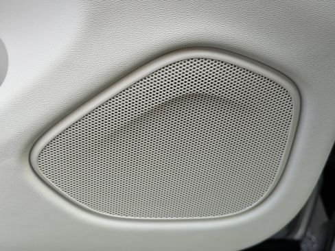 Certified 2023 Volvo XC60 T8 Ultimate image 20