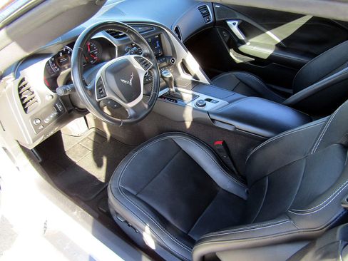 Used 2014 Chevrolet Corvette Stingray Convertible w/ 3LT Preferred Equipment Group image 10