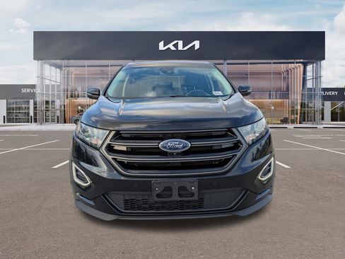 Used 2017 Ford Edge Sport w/ Equipment Group 401A AWD/4WD image 7