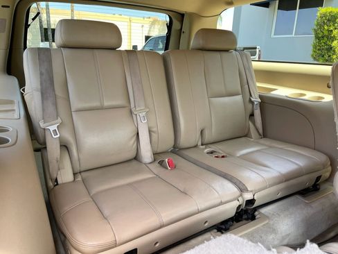 Used 2008 GMC Yukon XL Denali image 28