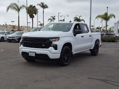 Used 2023 Chevrolet Silverado 1500 Custom AWD/4WD image 4