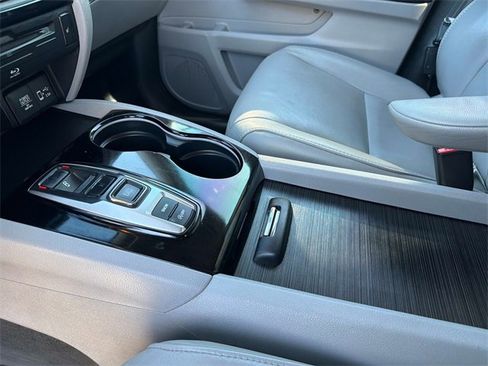 Used 2019 Honda Pilot Touring image 25