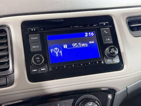 Used 2020 Honda HR-V LX image 15
