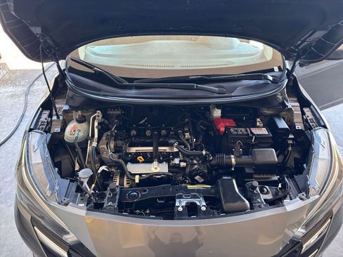 Used 2025 Nissan Versa SV FWD image 32