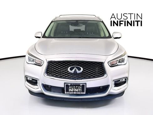 Used 2017 INFINITI QX60 FWD w/ Deluxe Technology Package image 2