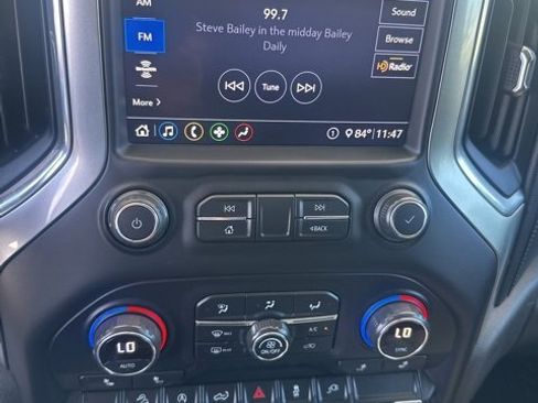 Used 2020 Chevrolet Silverado 1500 RST w/ Texas Edition image 14