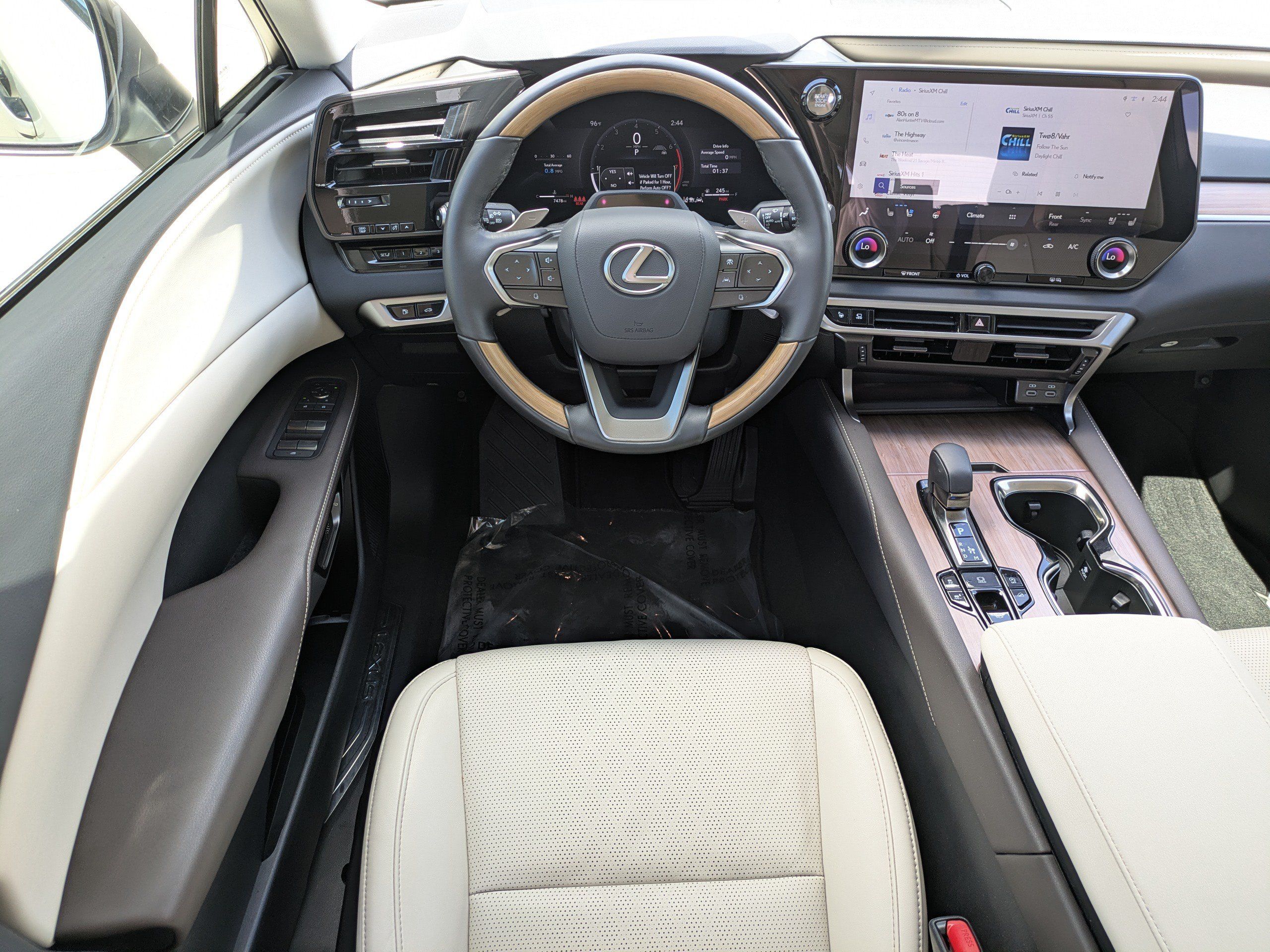 Used 2025 Lexus RX 350 Premium Plus w/ Convenience Package AWD/4WD image 15