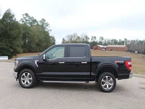 Used 2021 Ford F150 Lariat w/ Equipment Group 502A High image 9