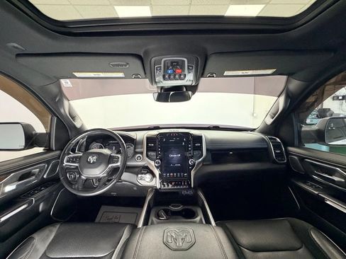 Used 2021 RAM 1500 Laramie AWD/4WD image 12