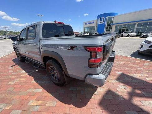 Used 2025 Nissan Frontier Pro-X RWD image 32
