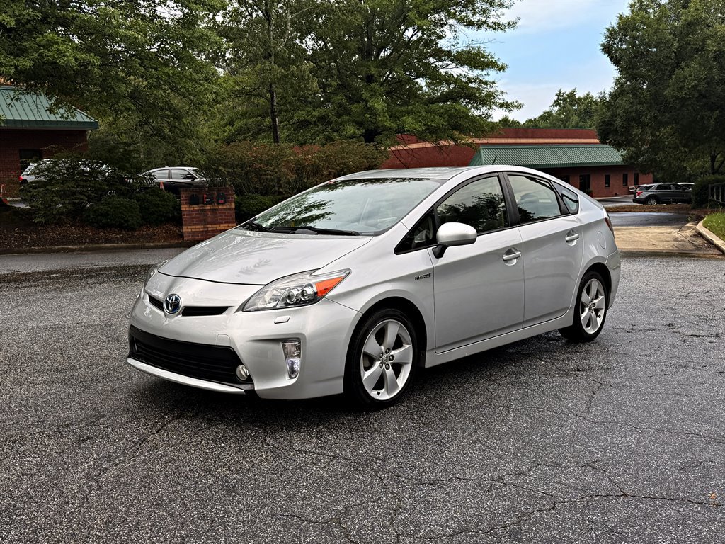 Used 2013 Toyota Prius Five FWD image 1