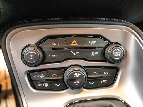 Used 2023 Dodge Challenger R/T w/ Blacktop Package image 26