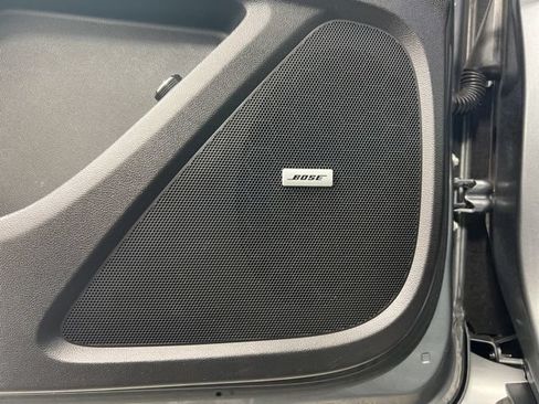 Used 2019 Chevrolet Traverse High Country w/ LPO, Floor Liner Package AWD/4WD image 18