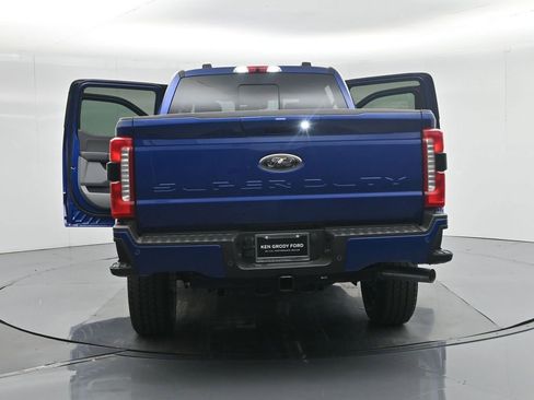 New 2026 Ford F250 XLT w/ XLT Premium Package image 33
