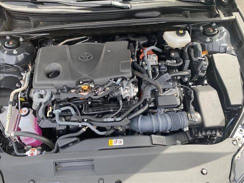 Used 2025 Toyota Camry LE FWD image 29