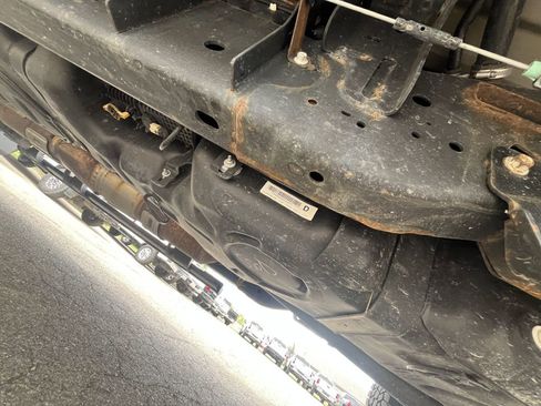 Used 2021 Ford F350 Lariat AWD/4WD image 12