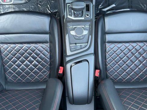 Used 2021 Audi R8 V10 performance image 41