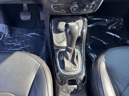 Used 2020 Jeep Compass Limited AWD/4WD image 31