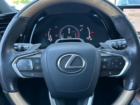 Used 2024 Lexus RX 350 Premium Plus w/ Convenience Package image 18
