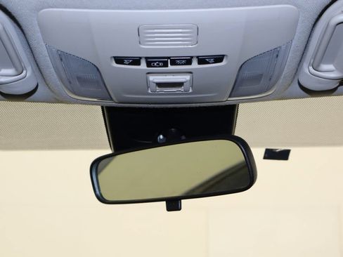 Used 2020 Toyota Corolla LE FWD image 22