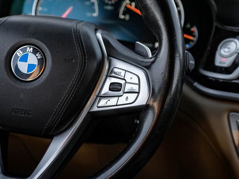 Used 2016 BMW 750i xDrive image 20