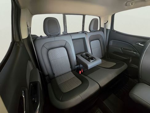 Used 2020 Chevrolet Colorado Z71 w/ LPO, Premium Interior Package image 48