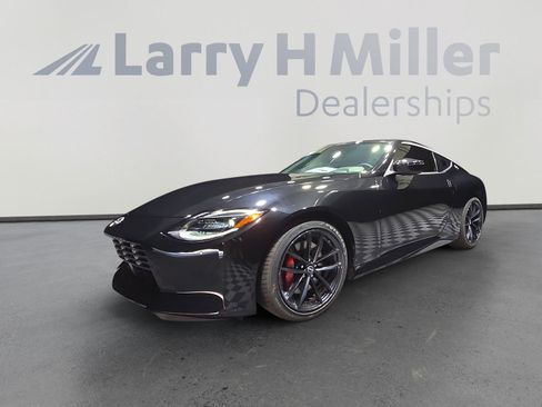 New 2025 Nissan Z Performance w/ Floor Mat Package image 1