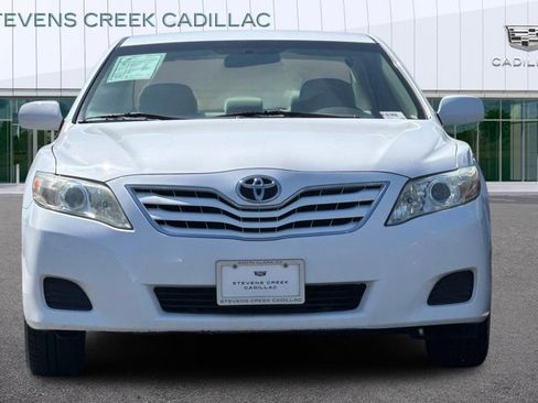 Used 2011 Toyota Camry LE image 8