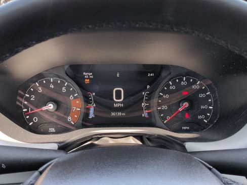 Used 2025 Jeep Compass Limited AWD/4WD image 16