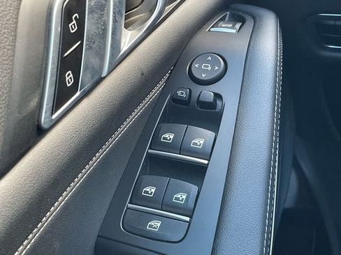 Used 2023 BMW X5 sDrive40i image 25