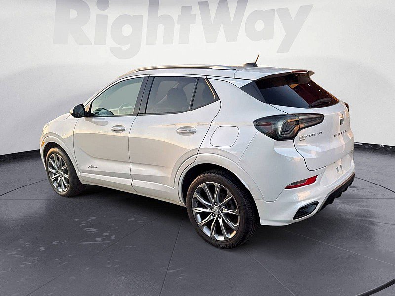 Used 2024 Buick Encore GX Avenir w/ Avenir Technology Package AWD/4WD image 3