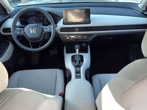 Used 2023 Honda HR-V LX image 39