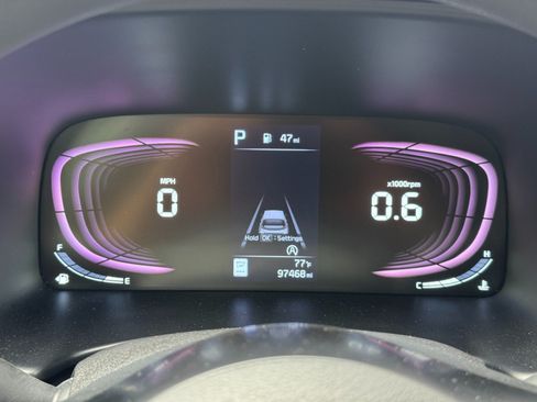 Used 2023 Kia Soul LX w/ LX Technology Package FWD image 17