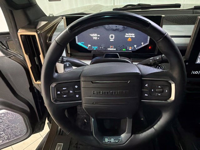 Used 2025 GMC Hummer EV 3X AWD/4WD image 13