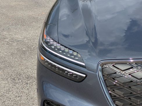 New 2026 Genesis GV70 2.5T Advanced image 7