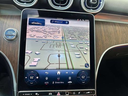 Used 2025 Mercedes-Benz C 300 4MATIC Sedan image 25