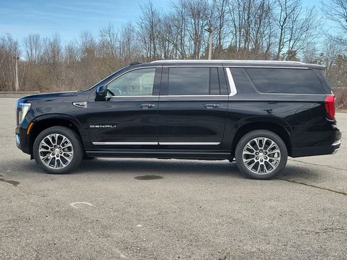 New 2026 GMC Yukon XL Denali w/ Sun & Power Step Package image 2