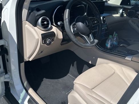Certified 2022 Mercedes-Benz GLC 300 image 5