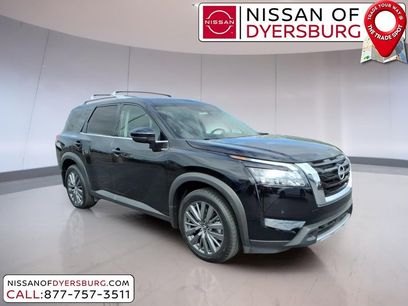 Used 2025 Nissan Pathfinder SL w/ SL Premium Package