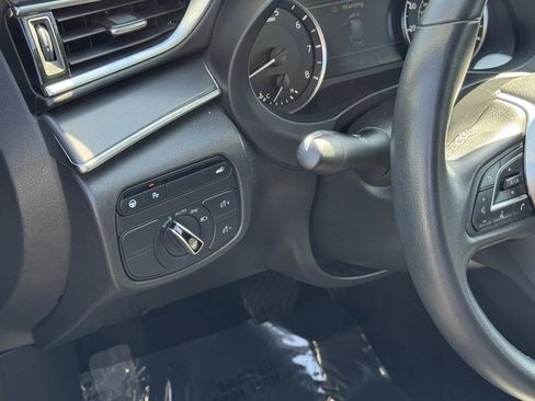 Certified 2024 INFINITI QX50 Luxe image 16