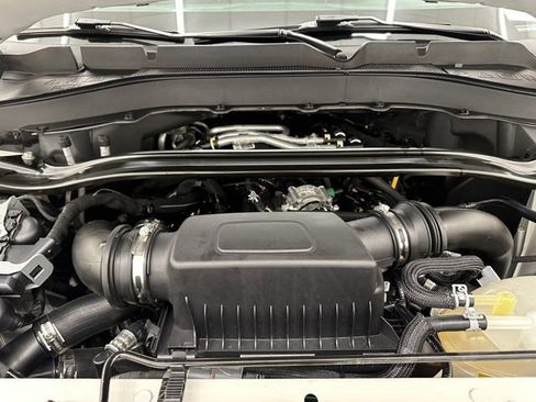 Certified 2025 Ford Explorer ST image 39