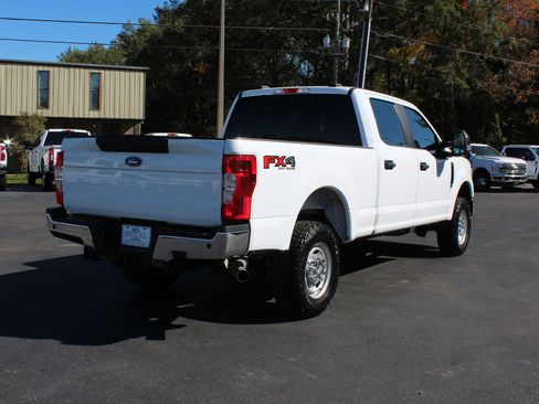 Used 2022 Ford F250 XL w/ Power Equipment Group image 13