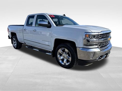 Used 2018 Chevrolet Silverado 1500 LTZ w/ Sport Package image 10