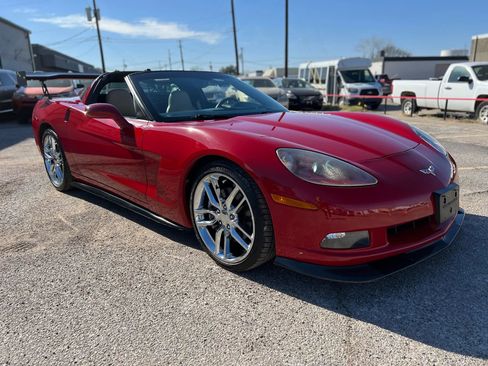 Used 2005 Chevrolet Corvette Coupe w/ Preferred Equipment Group image 22